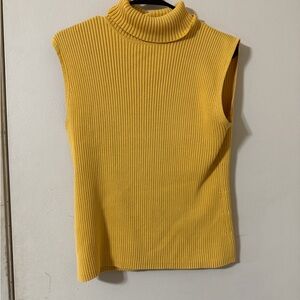 Chico's Mustard Ribbed Knit Top